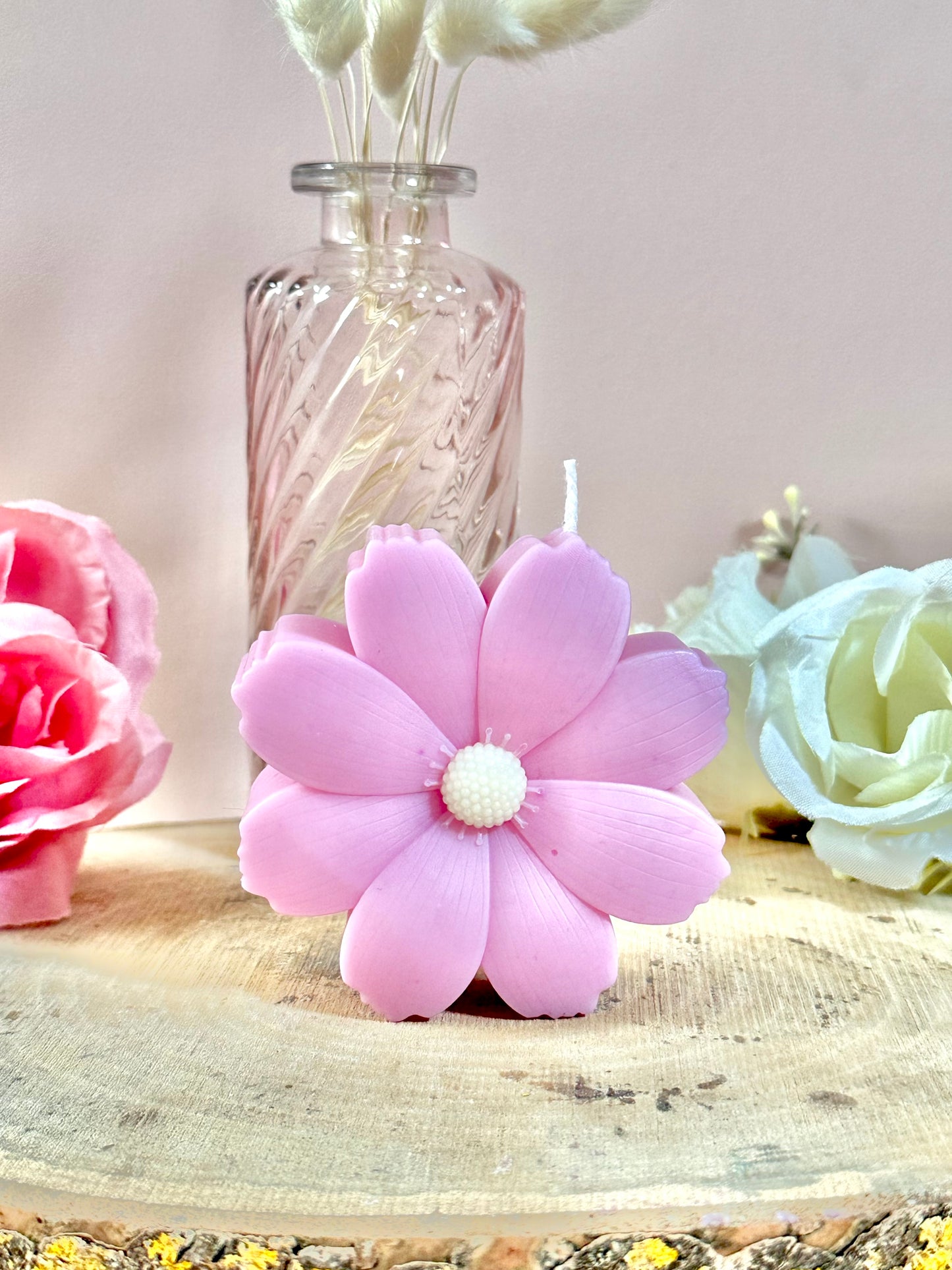 Bougie moulée fleur - Rose et blanc